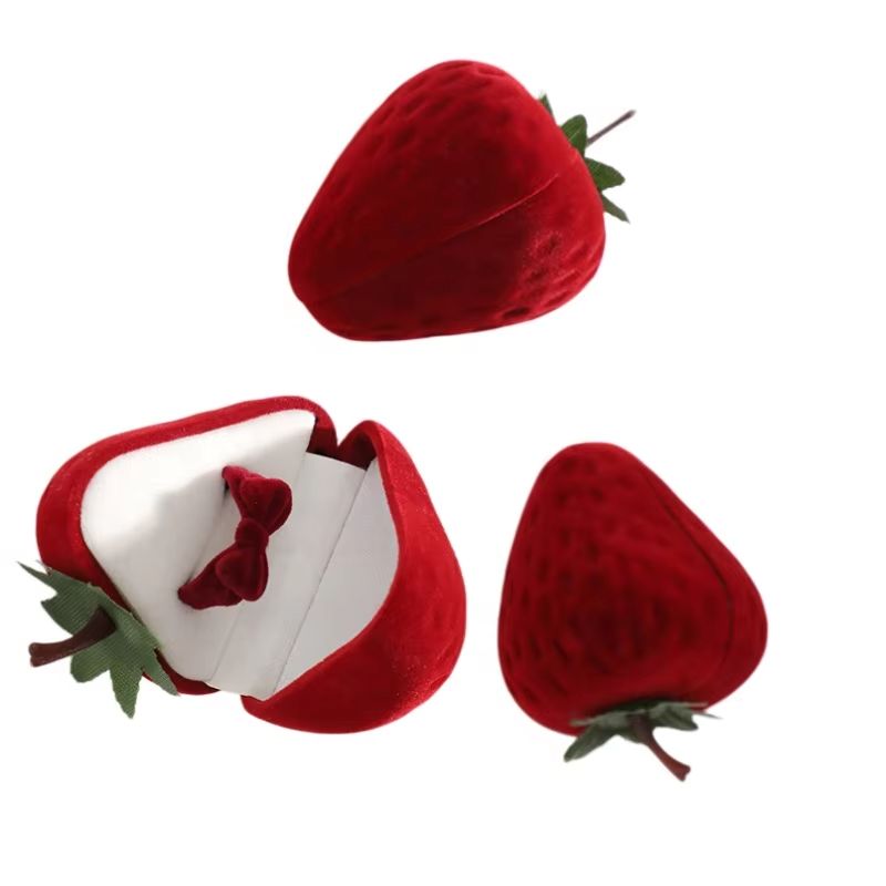 Velvet Jewelry Box - Scatola Portagioie a Forma di Fragola