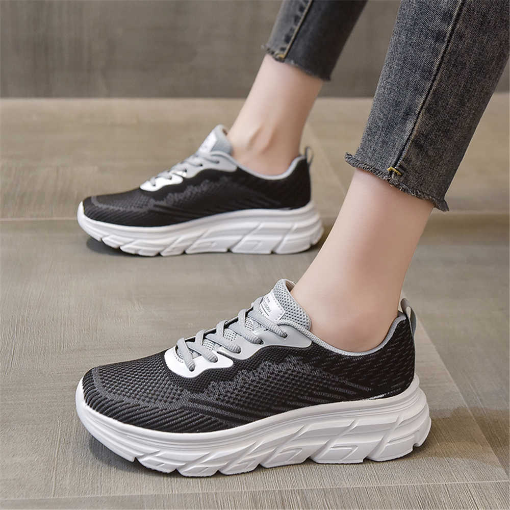 Sneakers Gialle da Donna Senza - Luxury Lifestyle Brands recensione e prezzo