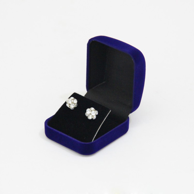 Scatola portaoggetti per orecc - Velvet Jewelry Box recensione e prezzo