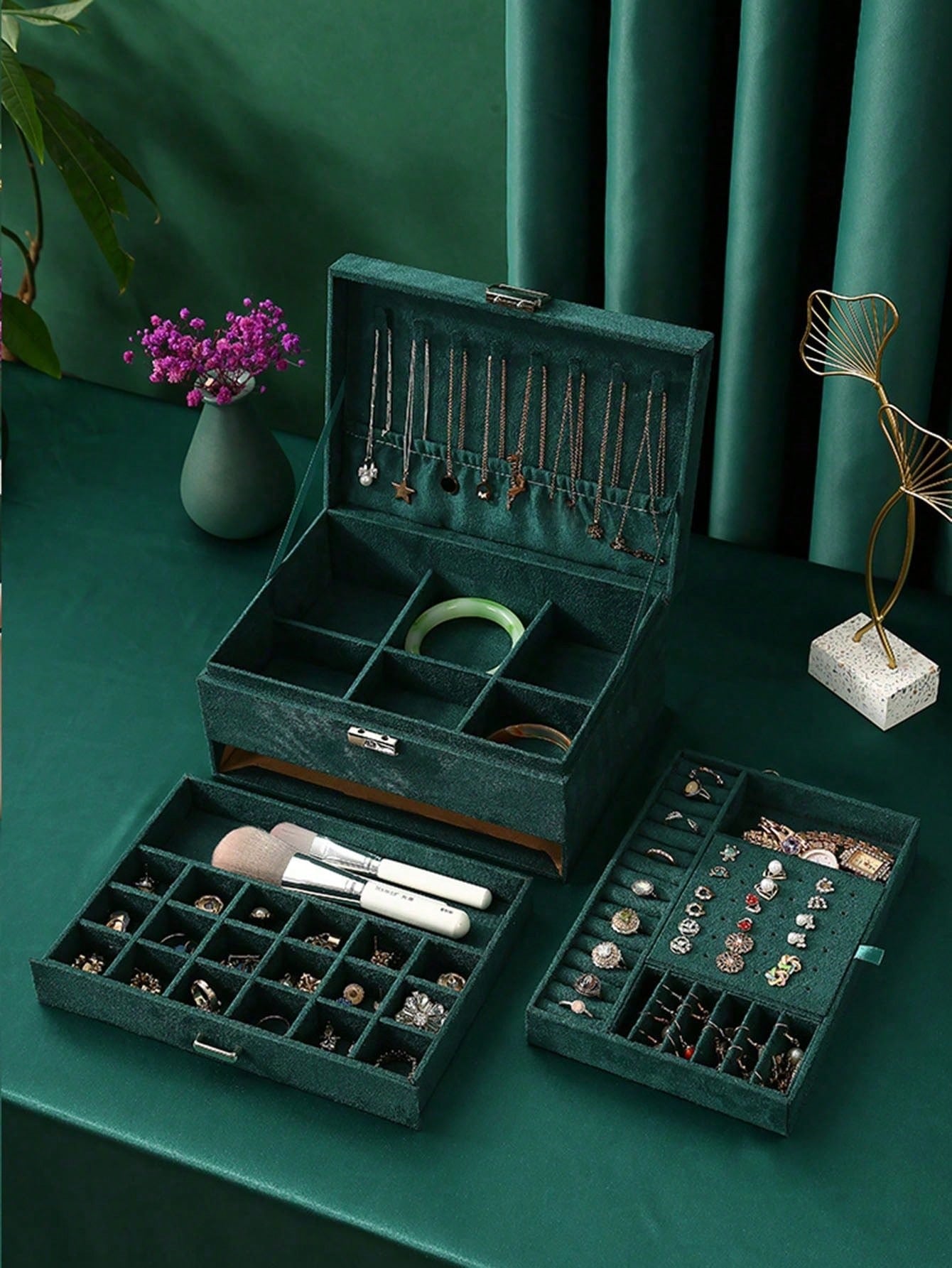 Portagioie in Velluto a 3 Live - Velvet Jewelry Box recensione e prezzo