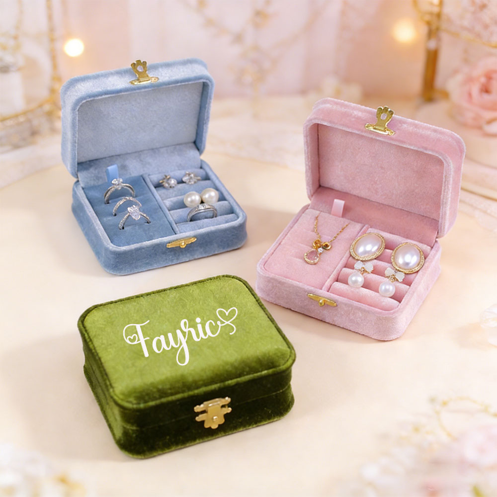 Portagioie in velluto personal - Velvet Jewelry Box recensione e prezzo