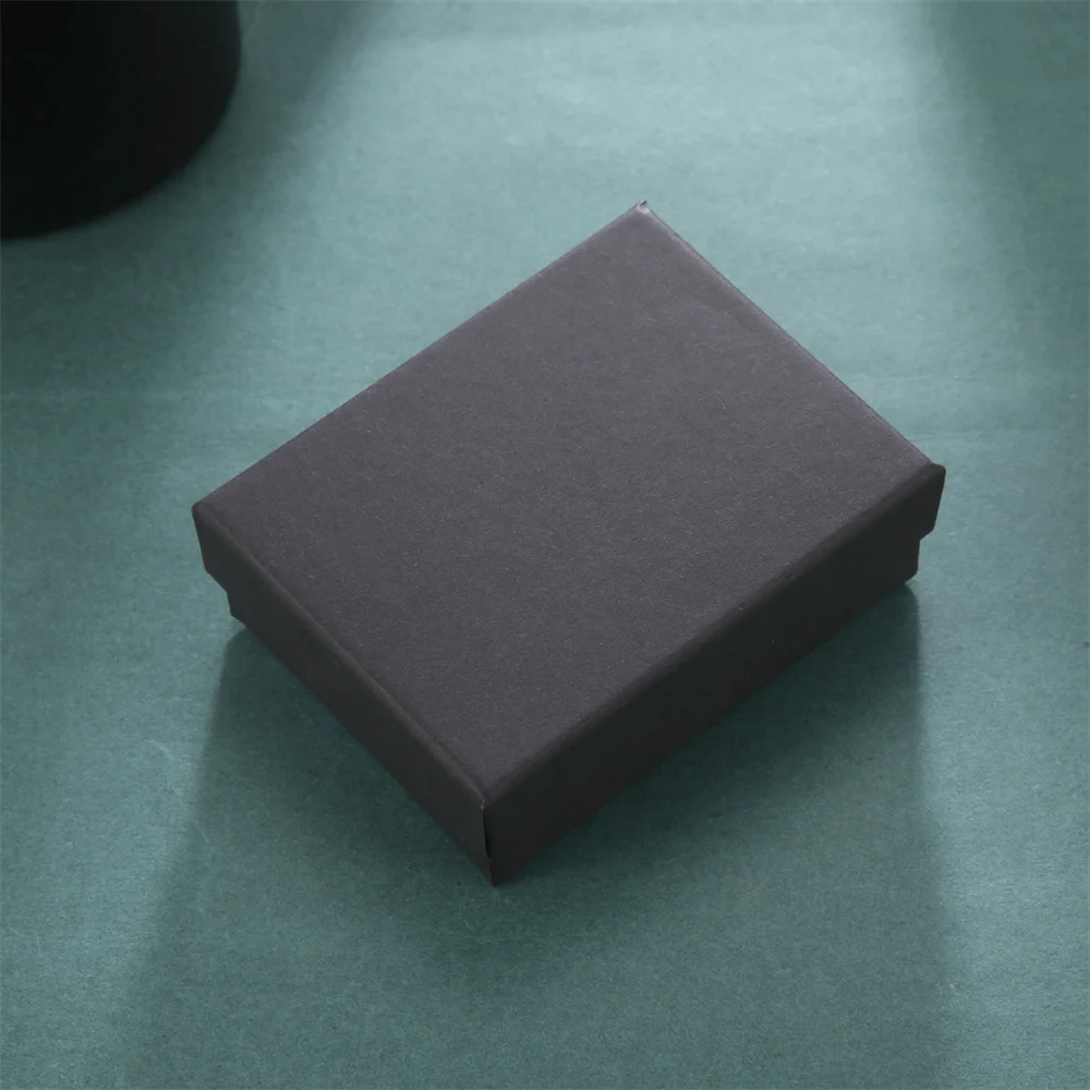 Scatola Regalo Nera per Gioiel - Velvet Jewelry Box recensione e prezzo